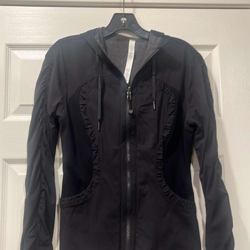 Lululemon Dance Studio Hoodie Jacket Size 6 - Picture 4 of 8
